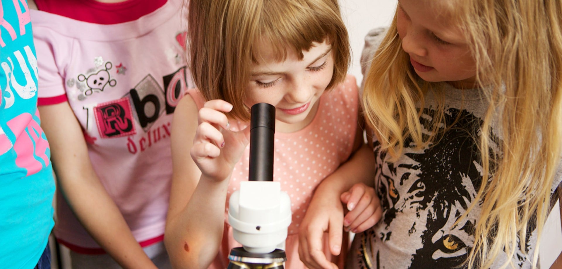 Kids with a microscope